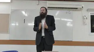 שמיני - מהי האש הזרה?